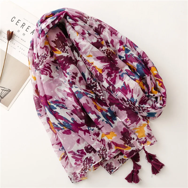 Lightweight Floral Hijab with Fringe — Image 11