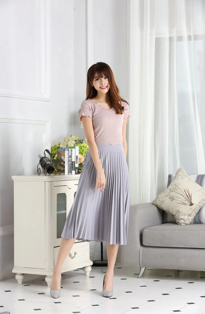 Solid High-Waisted Pleated Skirt — Image 12