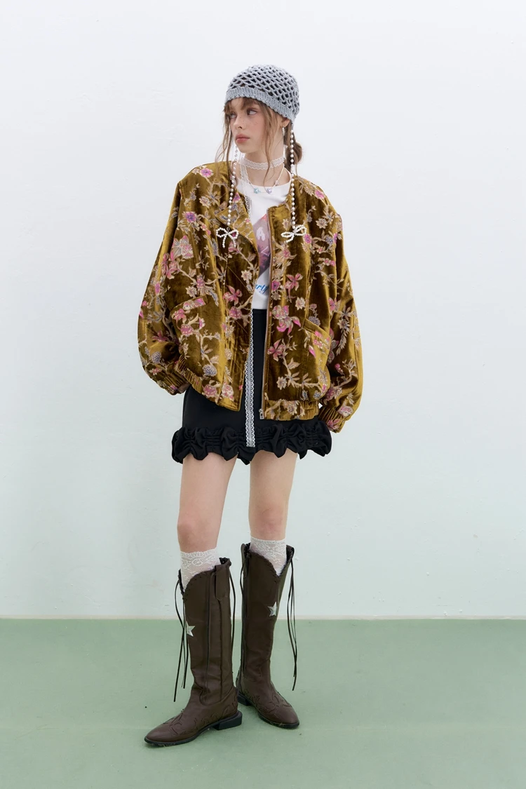 Velvet Short Jacket — Image 4