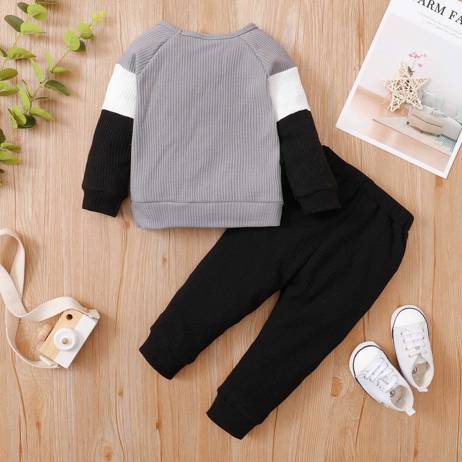 Newborn Knitted Long Sleeve Winter Set — Image 12