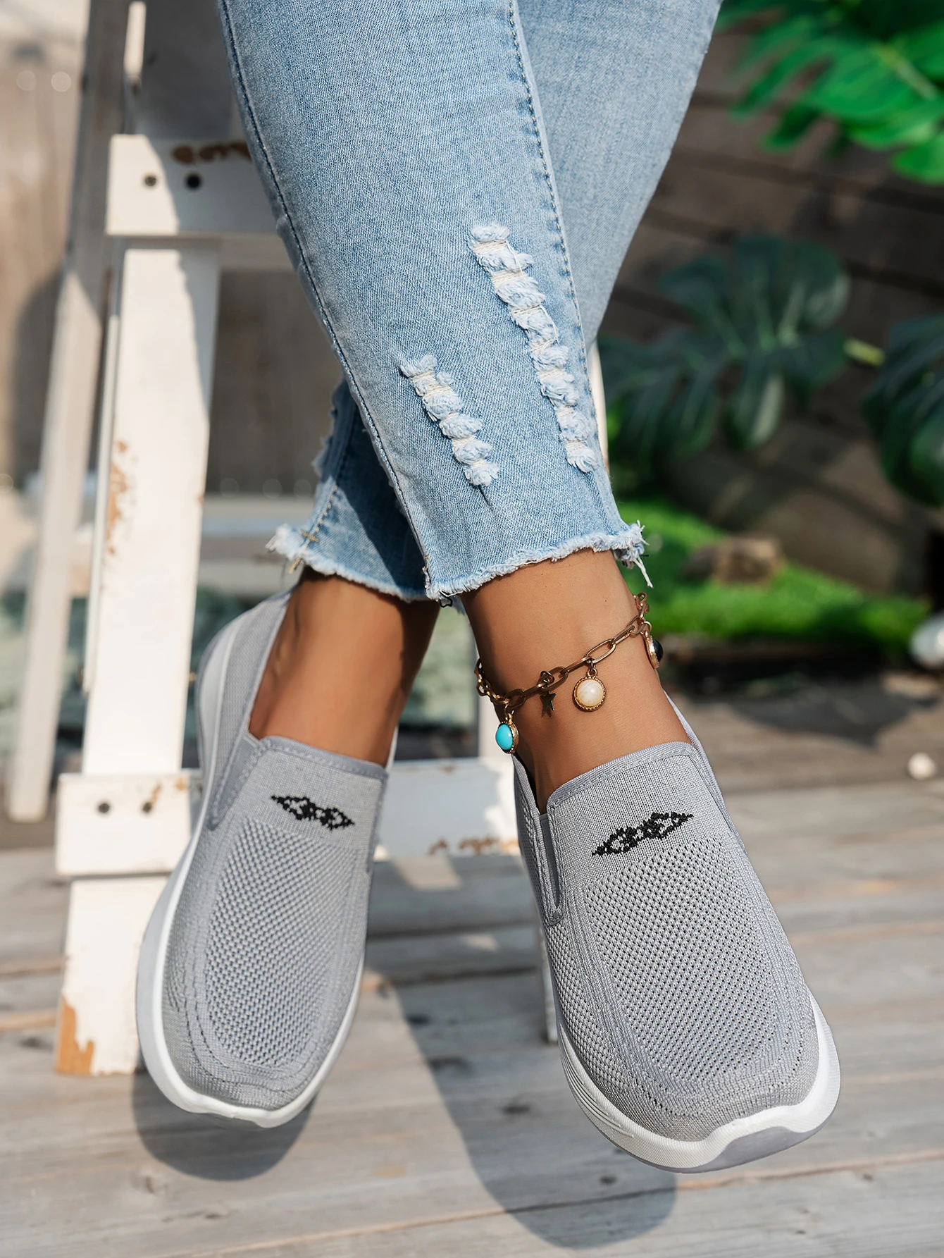 Casual Lightweight Sneakers — Image 8