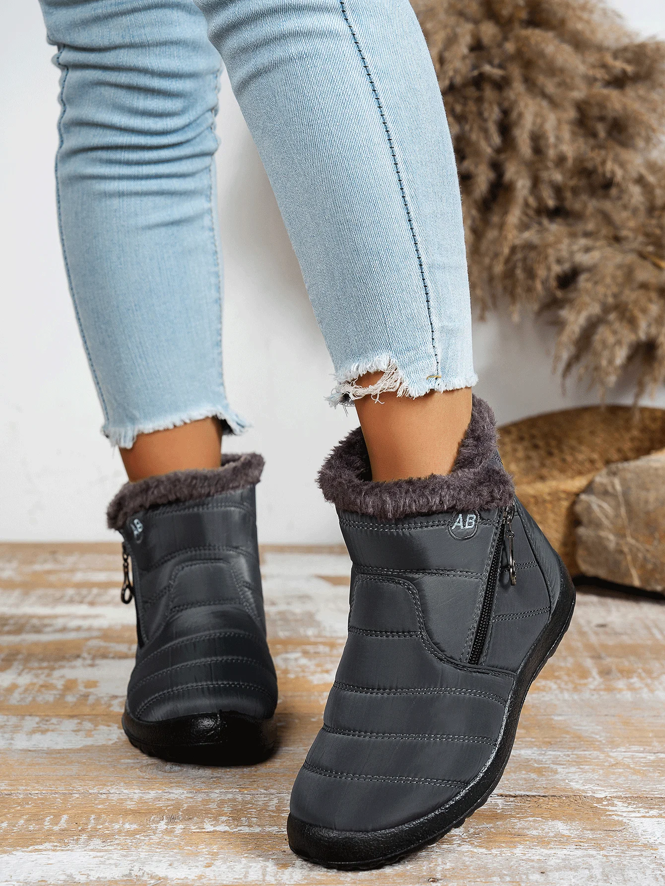 Padded Warm Solid Boots — Image 15
