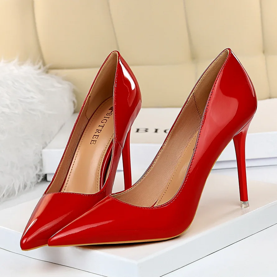 Classic High Heels — Image 14