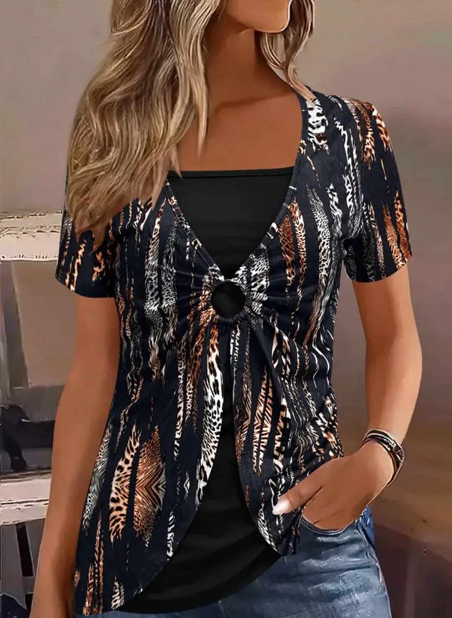 أسود