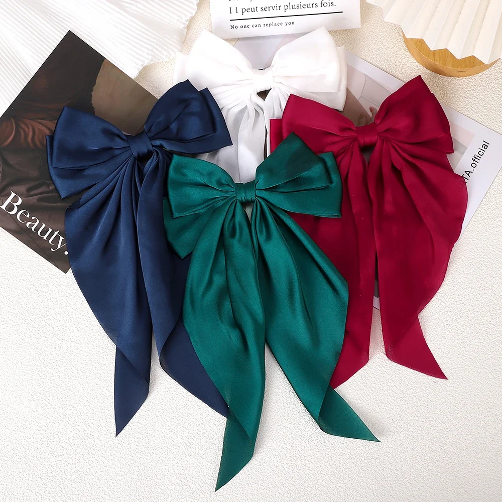 Girls' Elegant Solid Hair Clip with Bow — Image 5