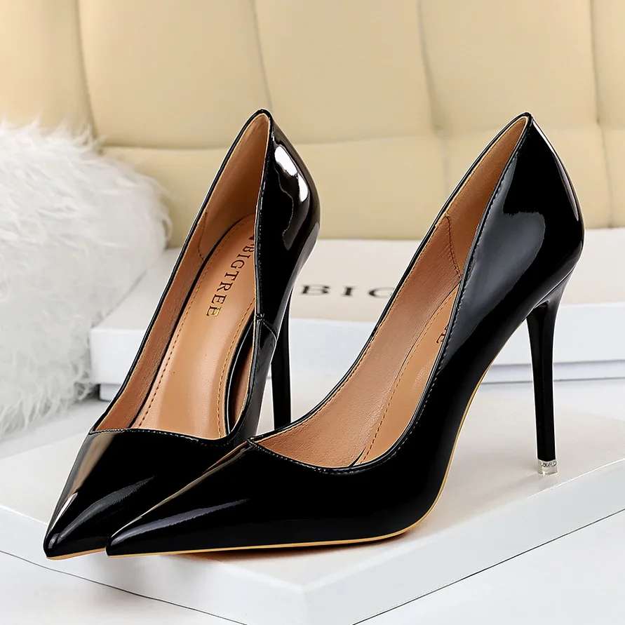 Classic High Heels — Image 12