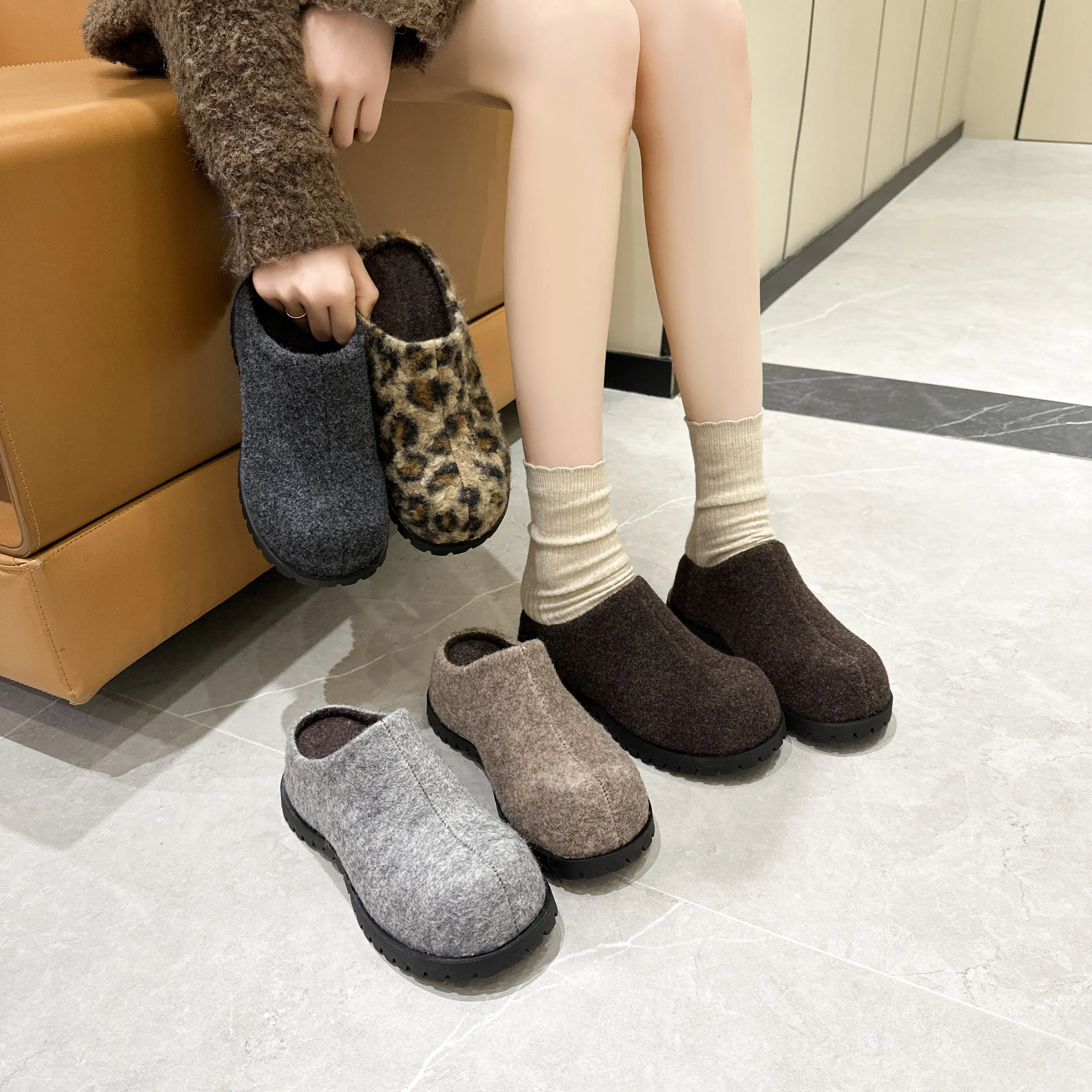 Autumn Round Slippers — Image 15