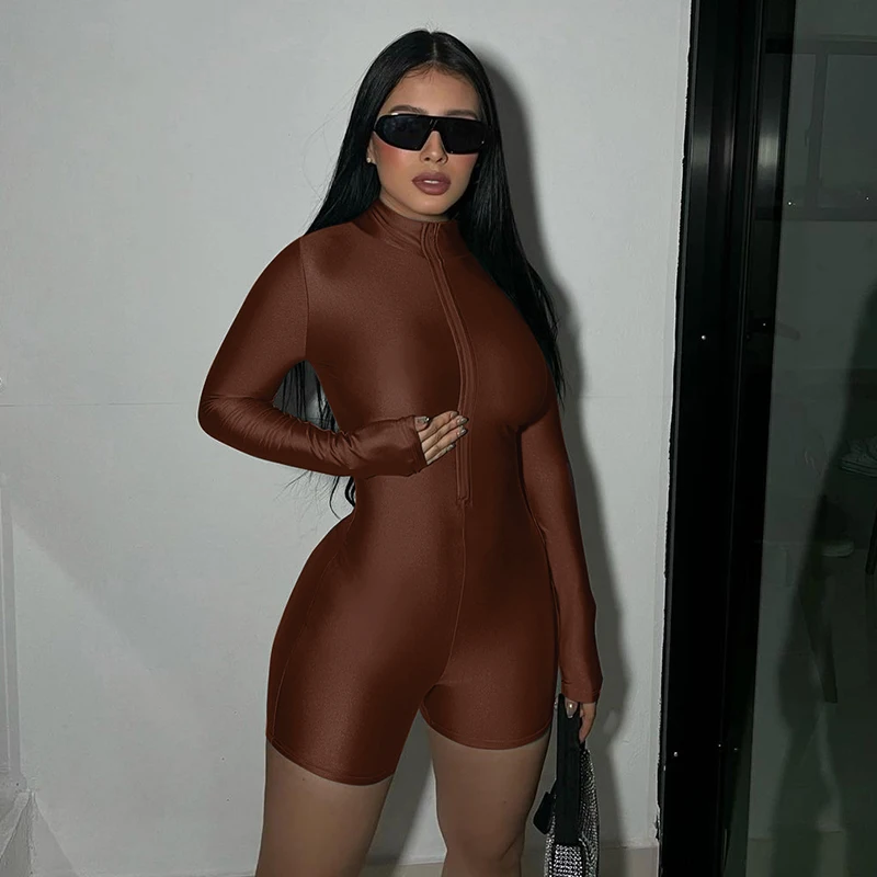 جمبسوت سادة بأكمام طويلة ورقبة عالية — صورة 24