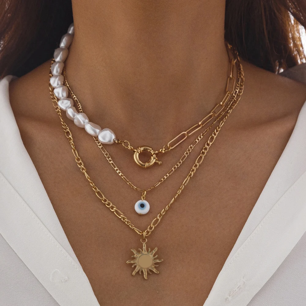 Elegant Pearl Asymmetric Necklace — Image 2