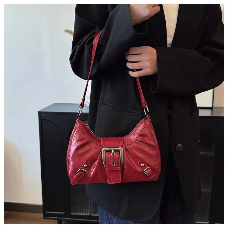 Retro Large-Capacity Pleated Bag — Image 12