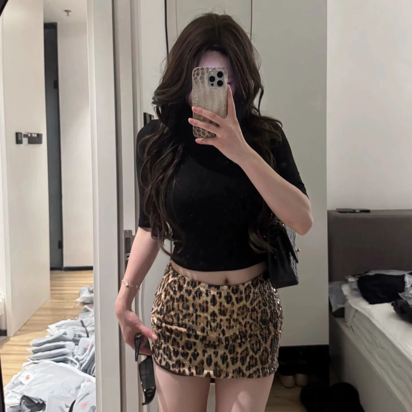 Elegant Summer High-Waisted Mini Skirt — Image 6