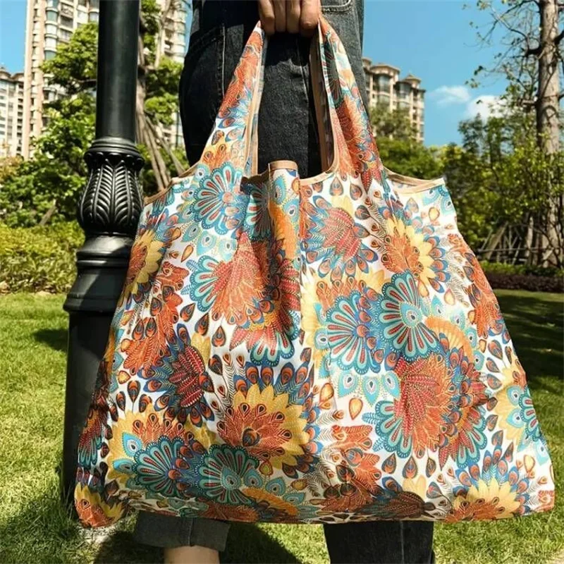 Large-Capacity Bag — Image 5