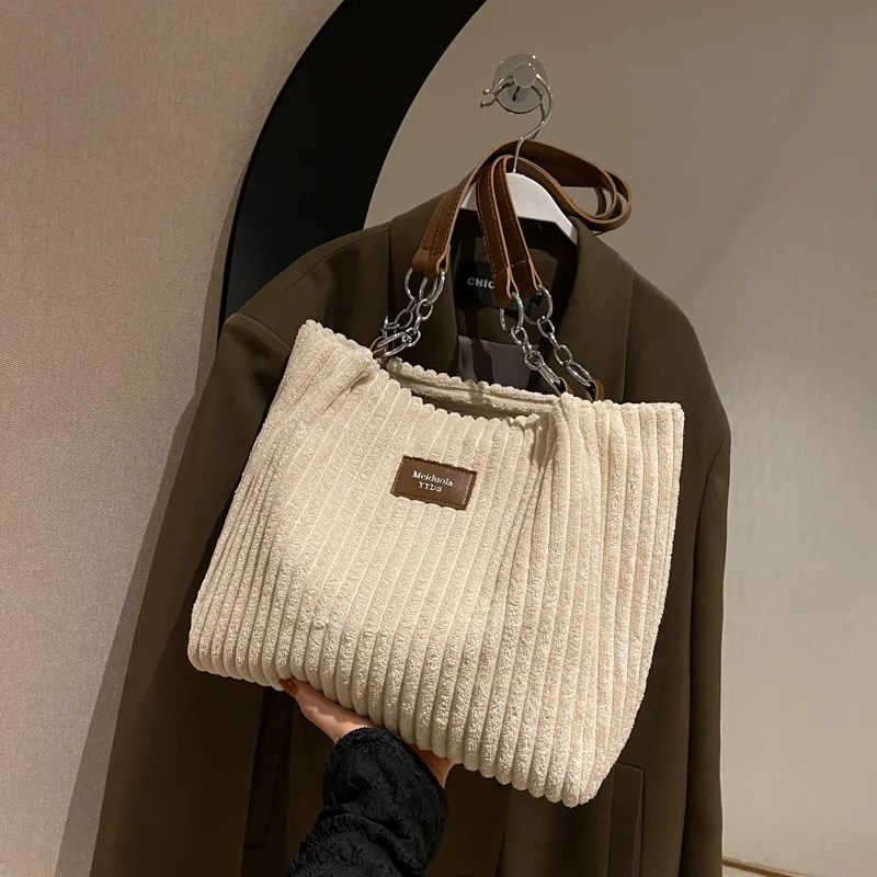 حقيبة كتف سادة — صورة 30