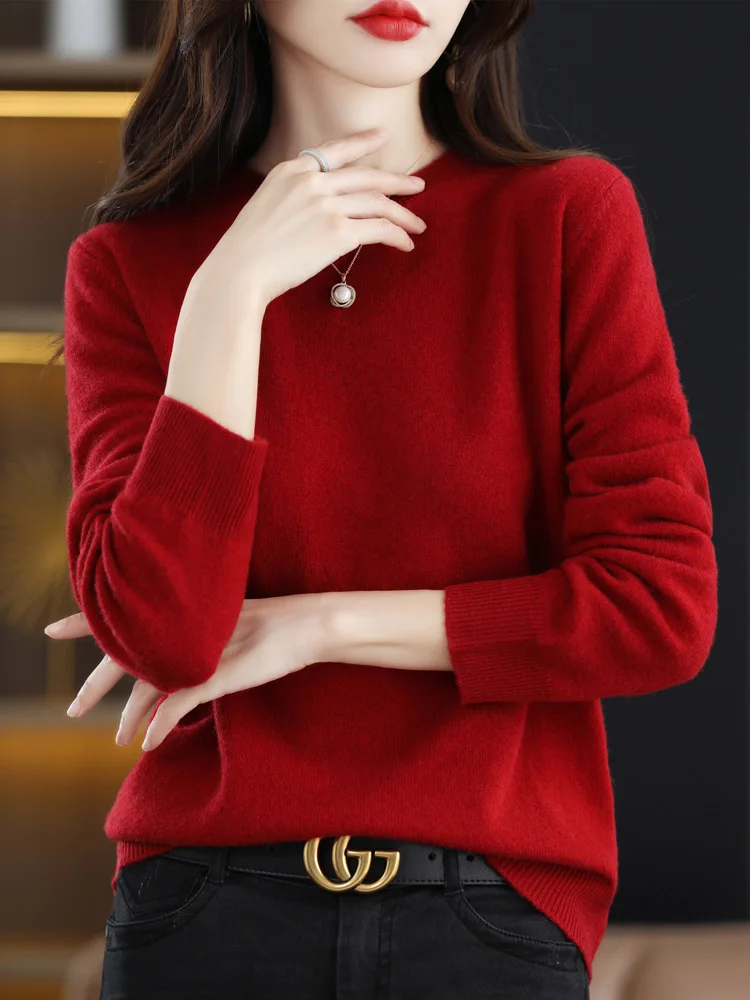 Elegant Wool Pullover — Image 7