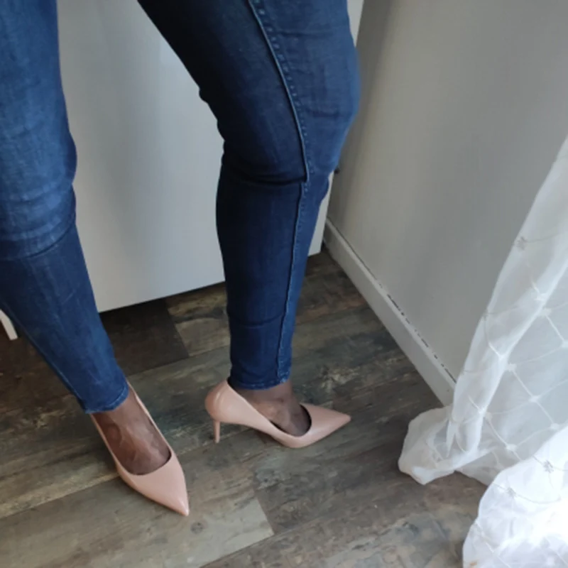 Classic High Heels — Image 7