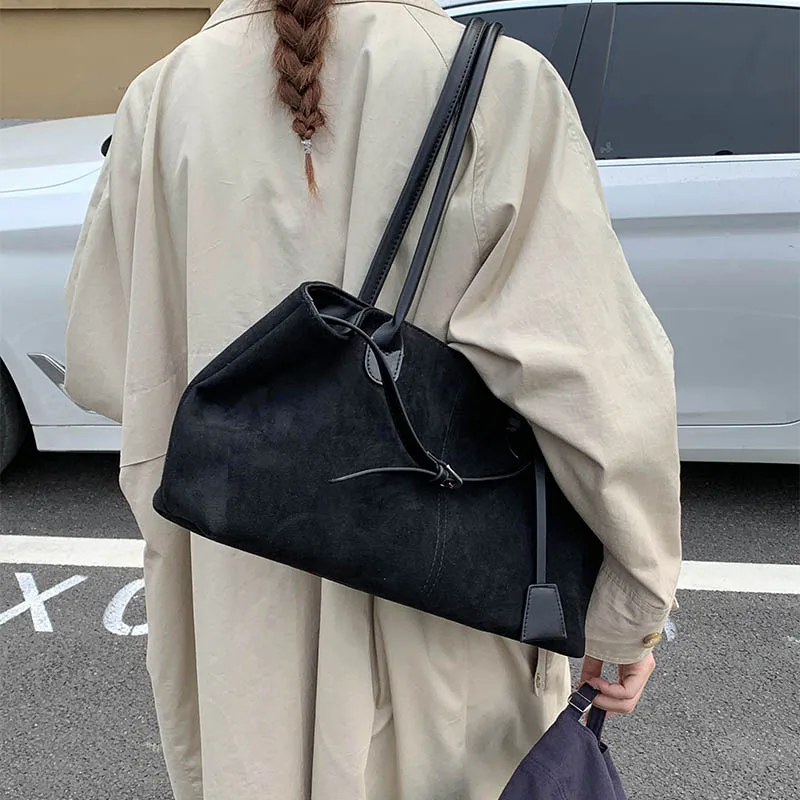 Leather Winter Shoulder Bag — Image 10