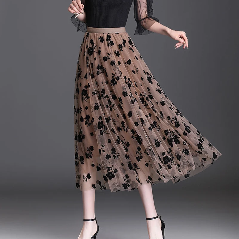 Korean-Style Loose Floral Skirt — Image 11