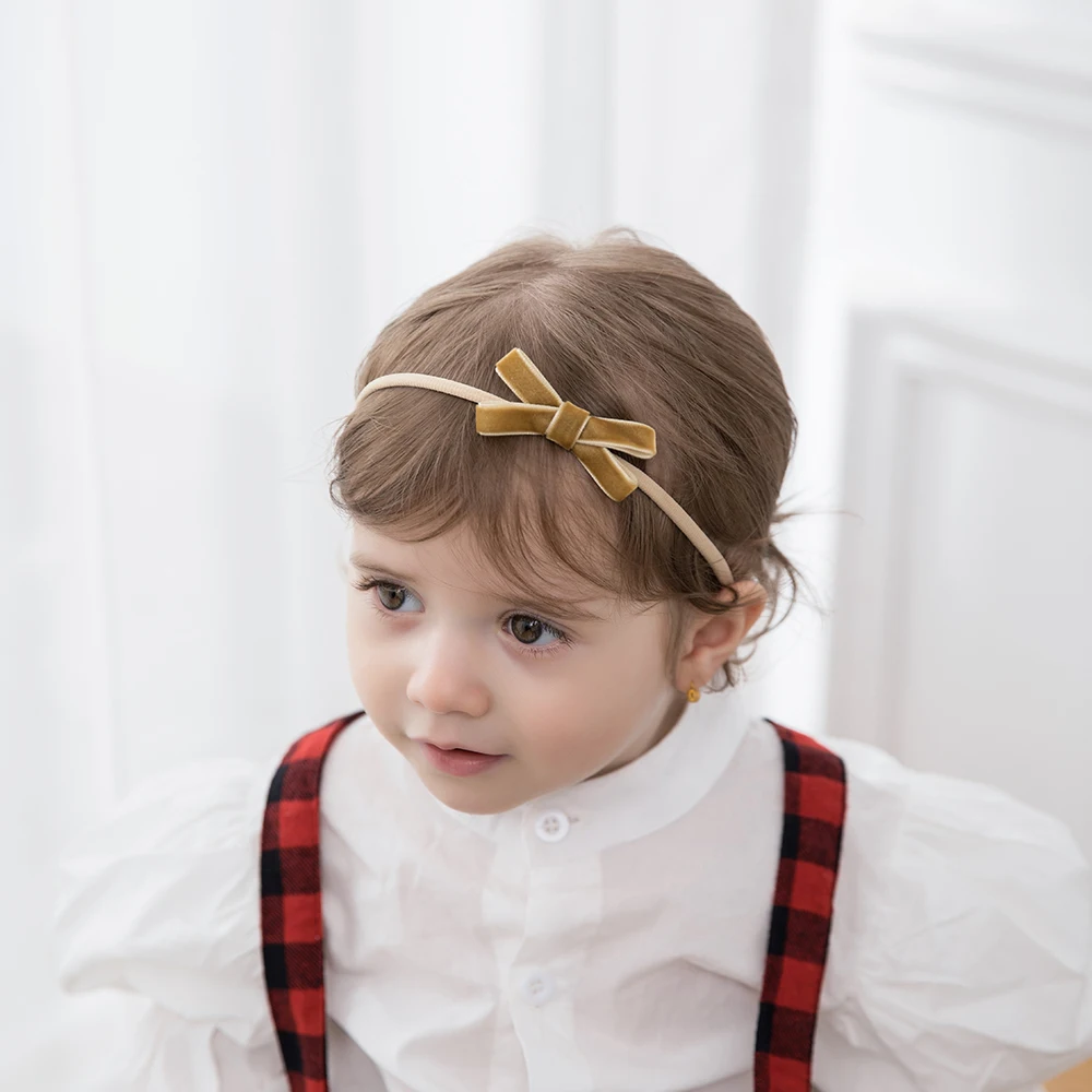 Baby 5-Piece Velvet Set with Bow — Image 6