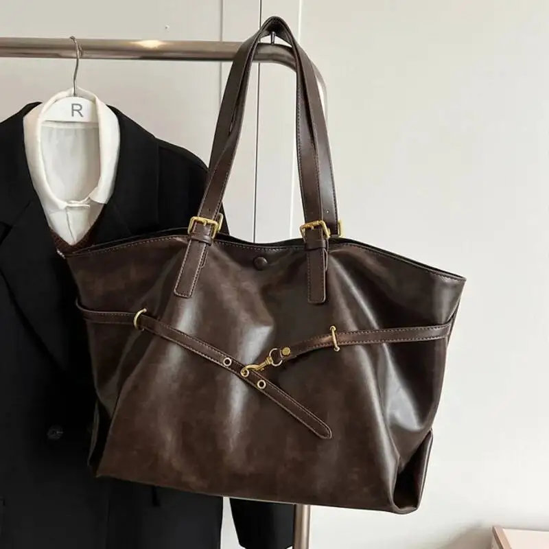 Vintage Large-Capacity Metal Tote Bag with Buckle — Image 8