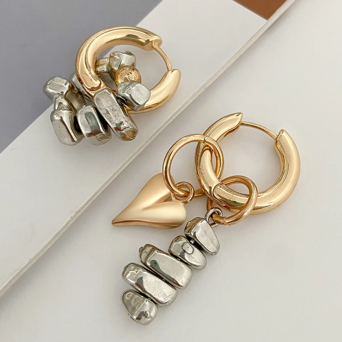 Vintage Heart Print Jewelry Set — Image 5