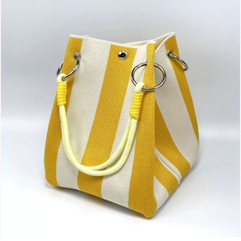 Vintage Large-Capacity Tote Bag