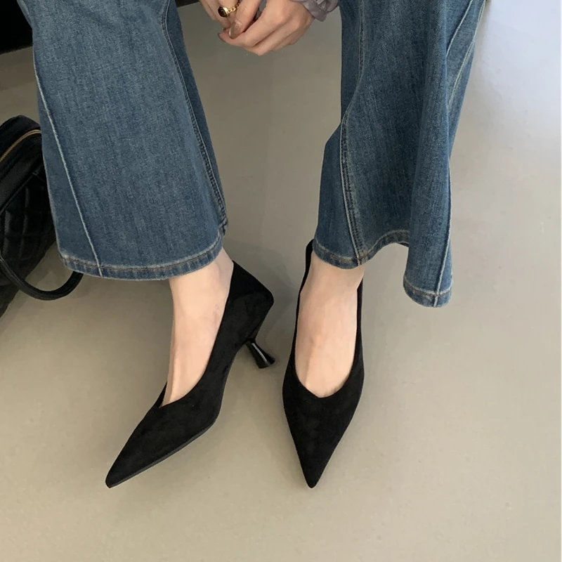 Elegant Pointed-Toe High-Heel Shoes — Image 15