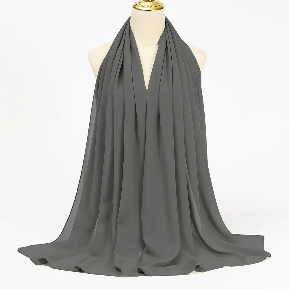 رمادي غامق