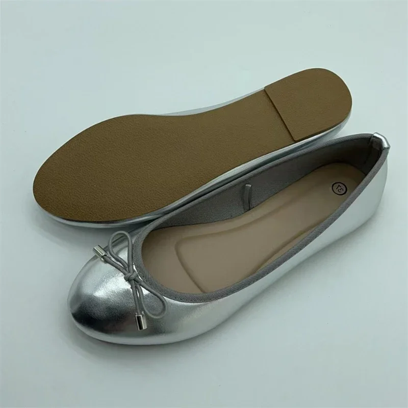 Round Flats — Image 2