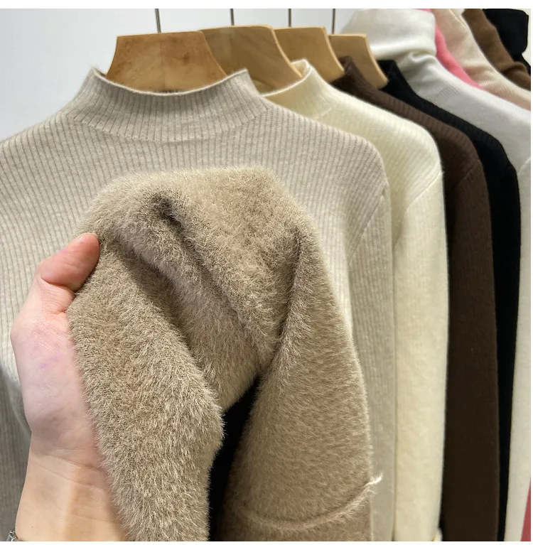 Elegant Velvet Turtleneck Winter Sweater — Image 13