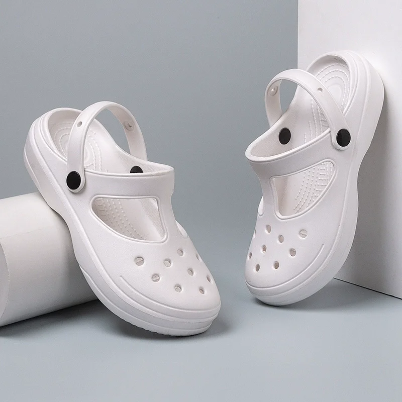 Thick-Sole Slippers — Image 6