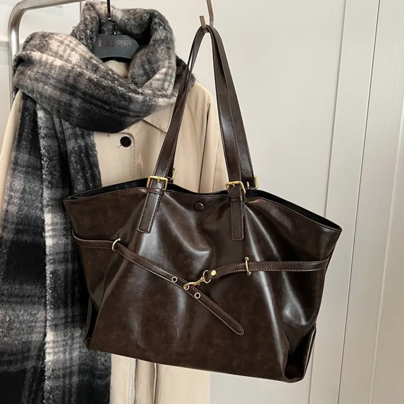 Vintage Large-Capacity Metal Tote Bag with Buckle — Image 36