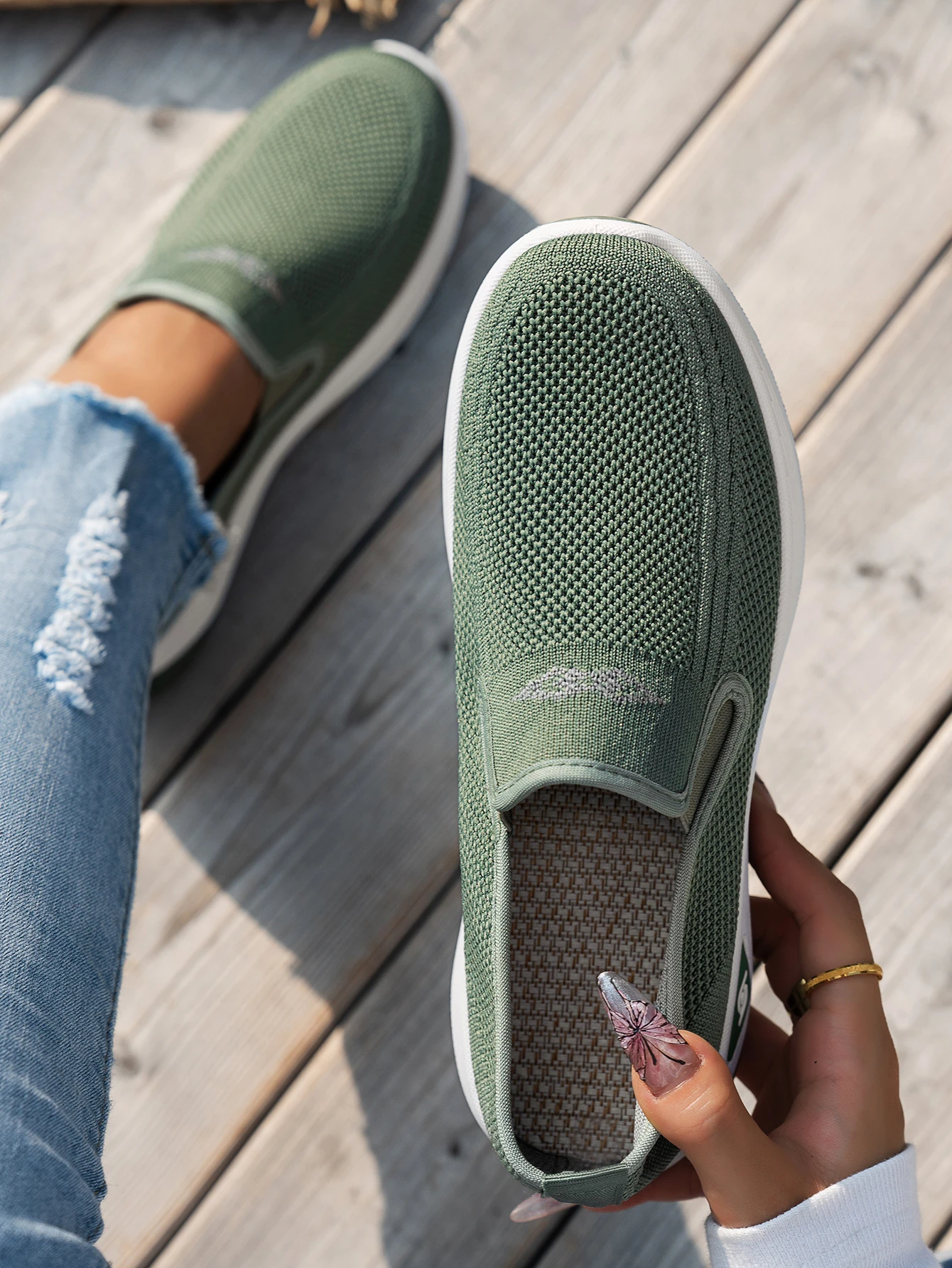 Casual Lightweight Sneakers — Image 12