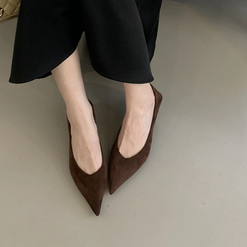 Elegant Pointed-Toe High-Heel Shoes — Image 13