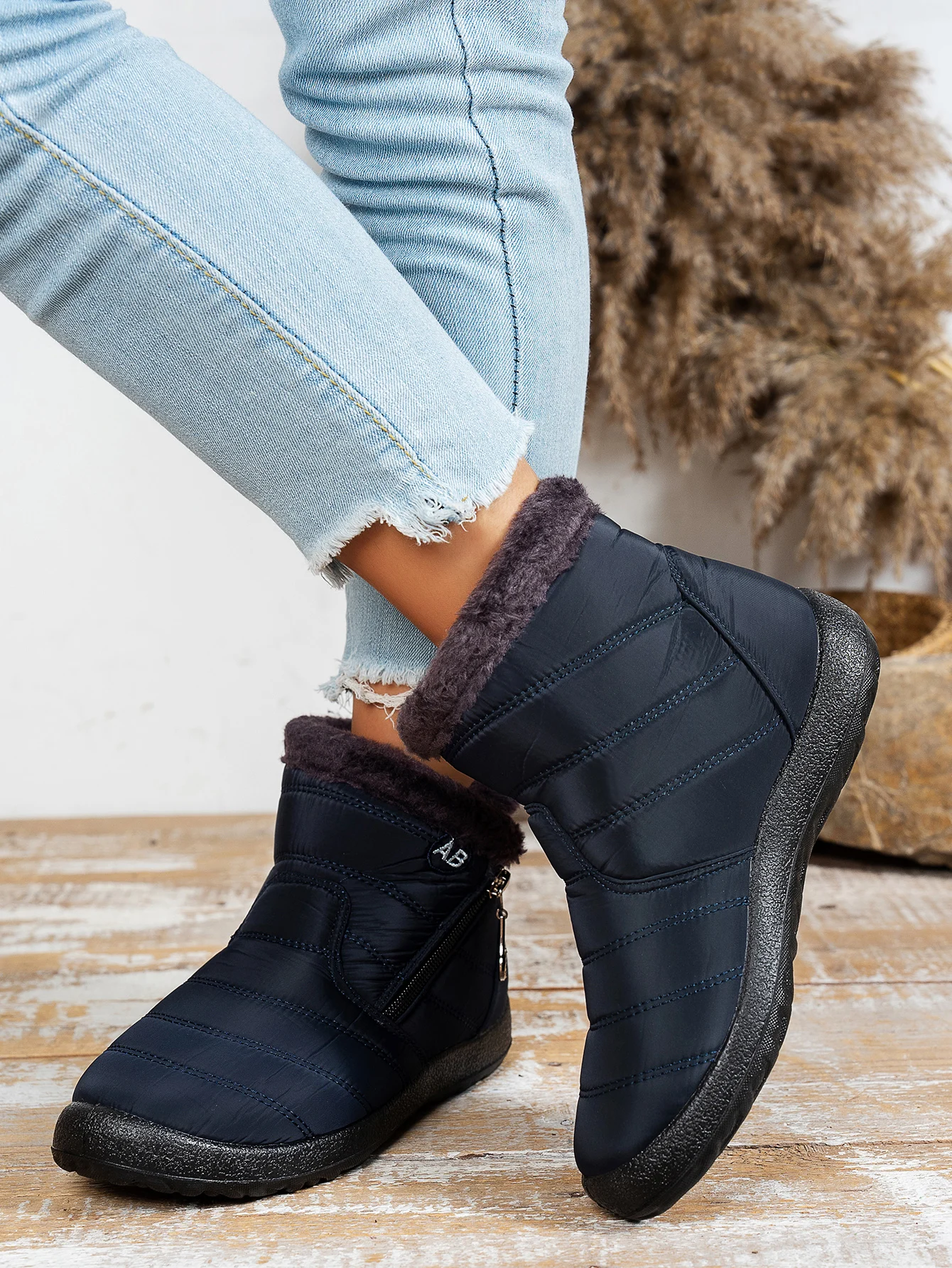 Padded Warm Solid Boots — Image 19