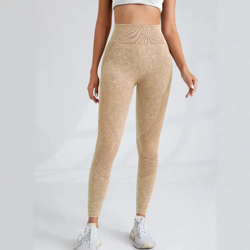 Seamless Hip-Lifting High-Waisted Yoga Pants — Image 31
