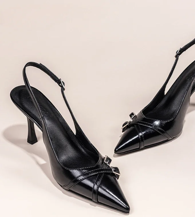 Pointed-Toe Shoes — Image 13