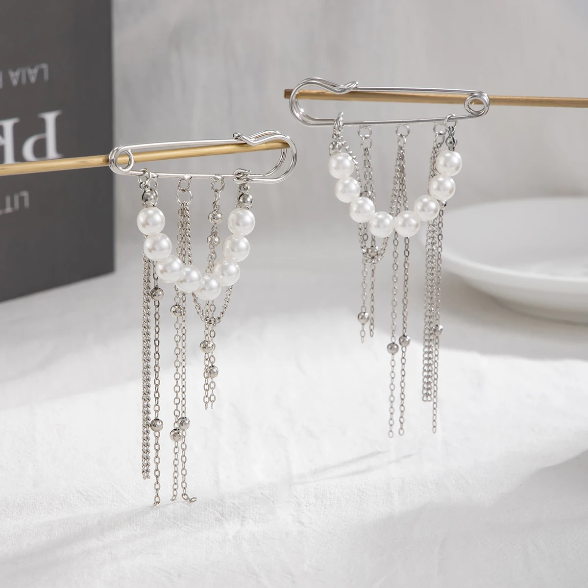 Elegant Pearl Anklet with Chain — Image 9