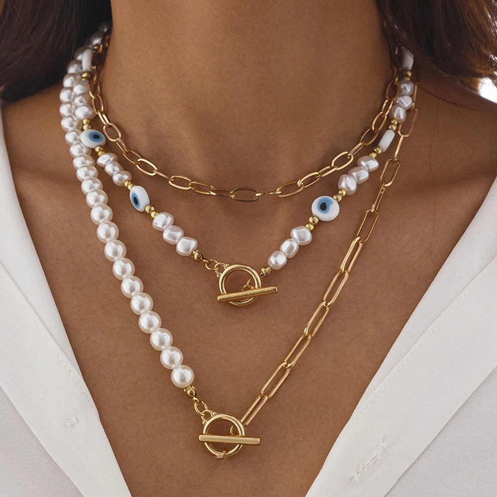 Elegant Pearl Asymmetric Necklace — Image 5