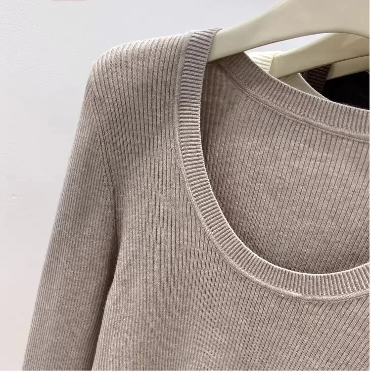 Solid Knitted Pullover — Image 5