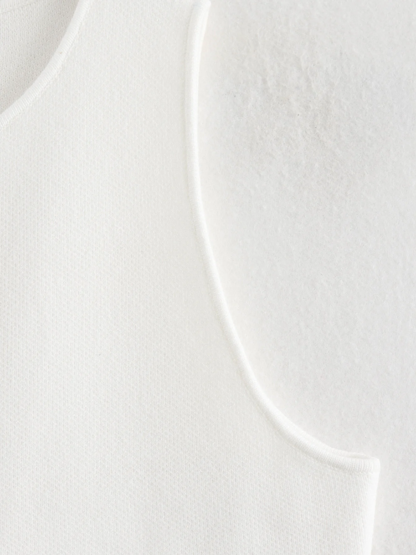 Sleeveless Sweater — Image 18
