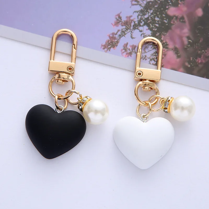 Pearl Heart Print Ring — Image 8