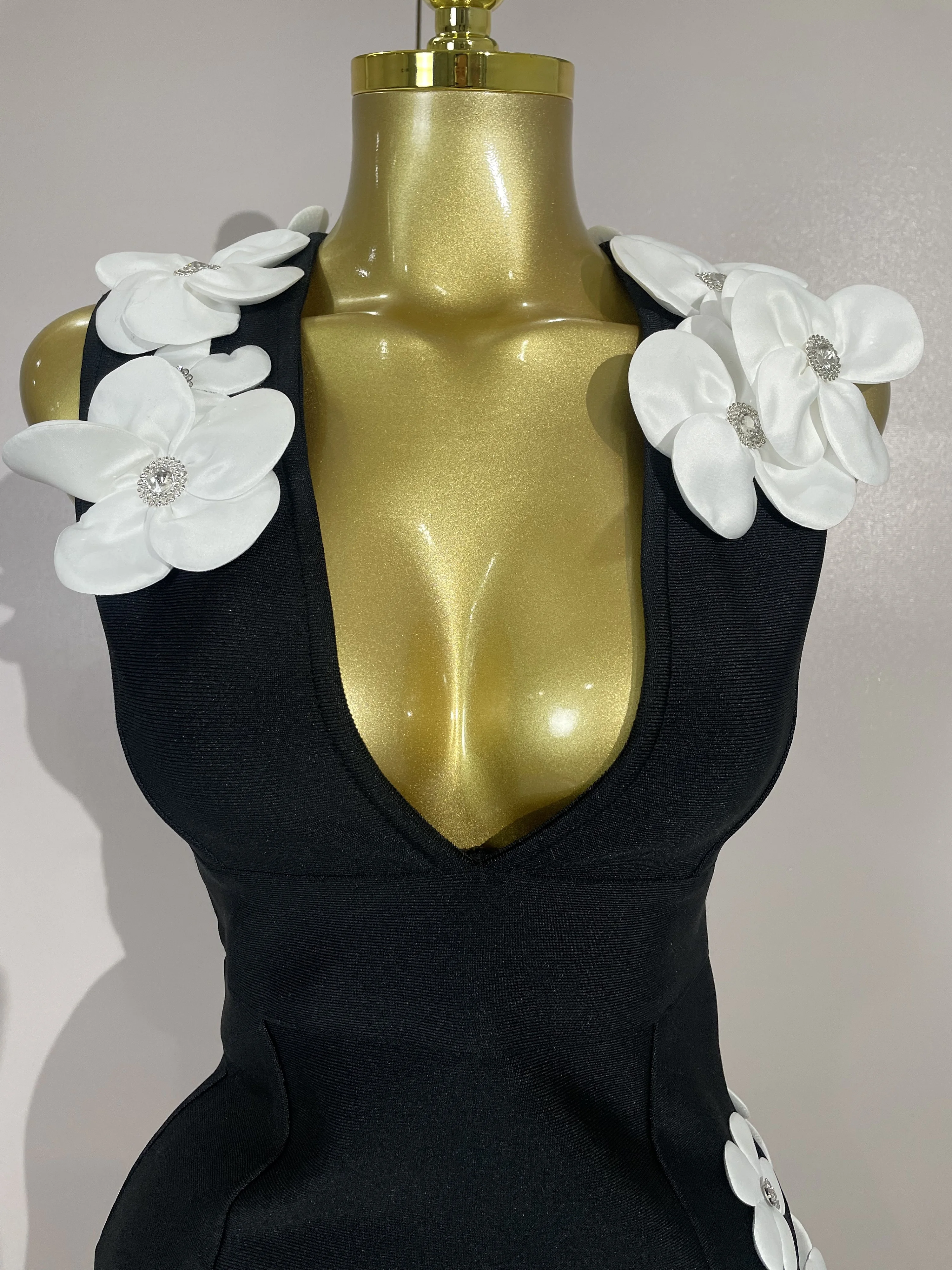 Crystal Sleeveless V-Neck Evening Gown — Image 7