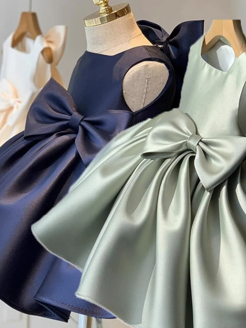 Baby Dress with Bow — Image 4