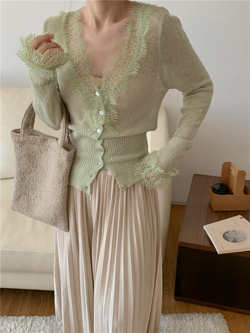 Vintage Lace Knitted Cardigan — Image 33