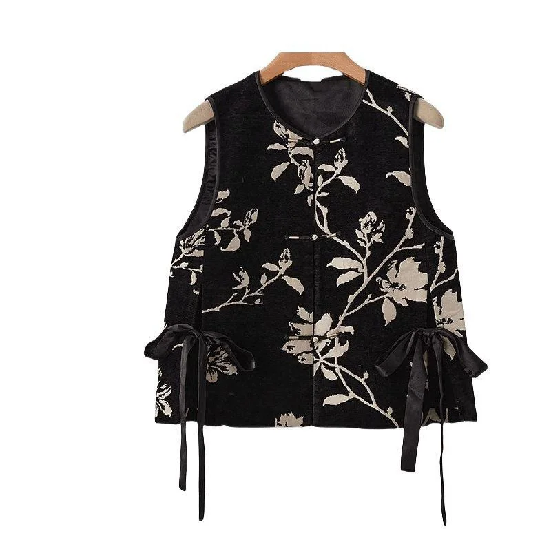 9- أسود