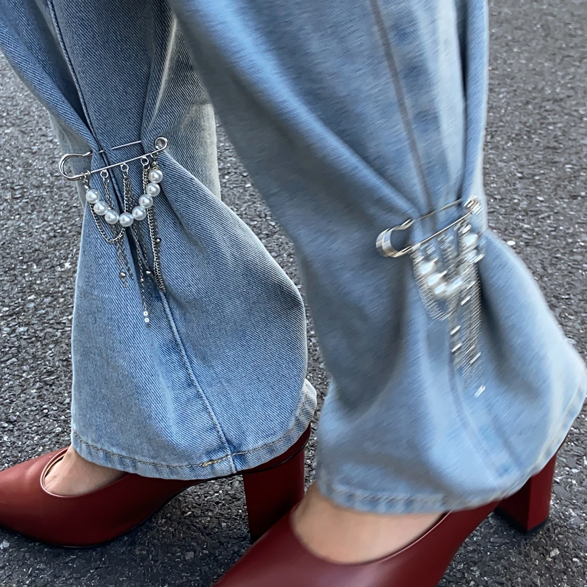 Elegant Pearl Anklet with Chain — Image 4