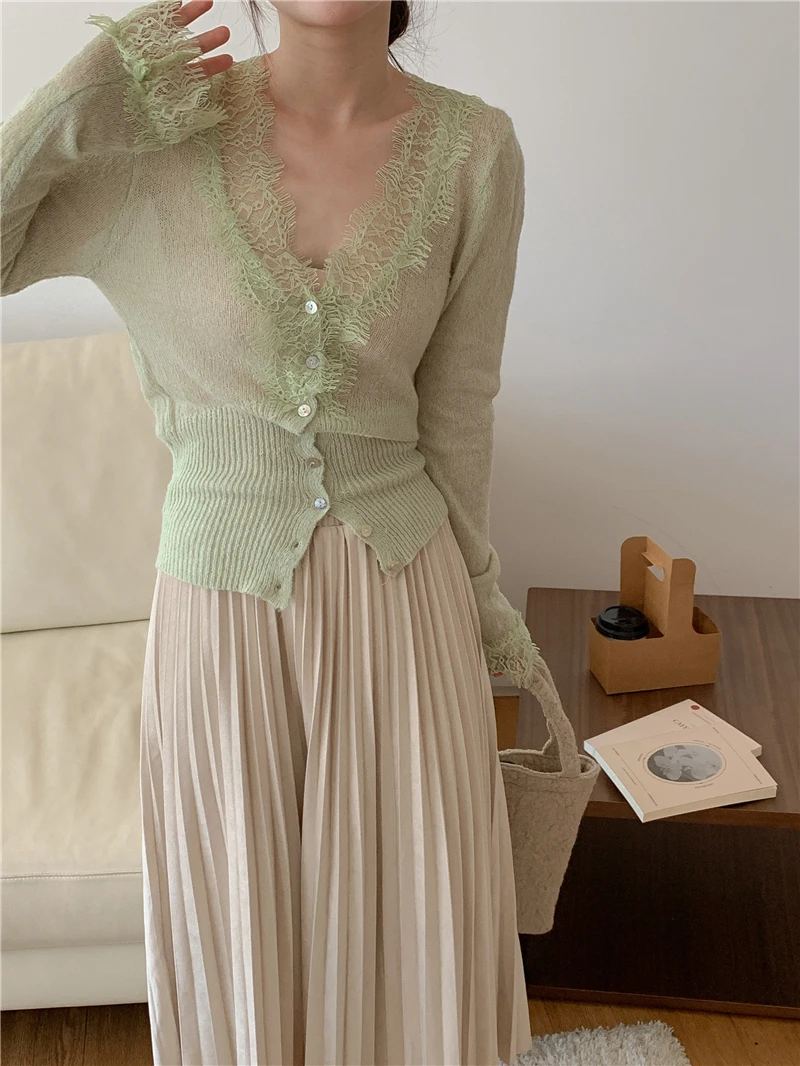 Vintage Lace Knitted Cardigan — Image 32