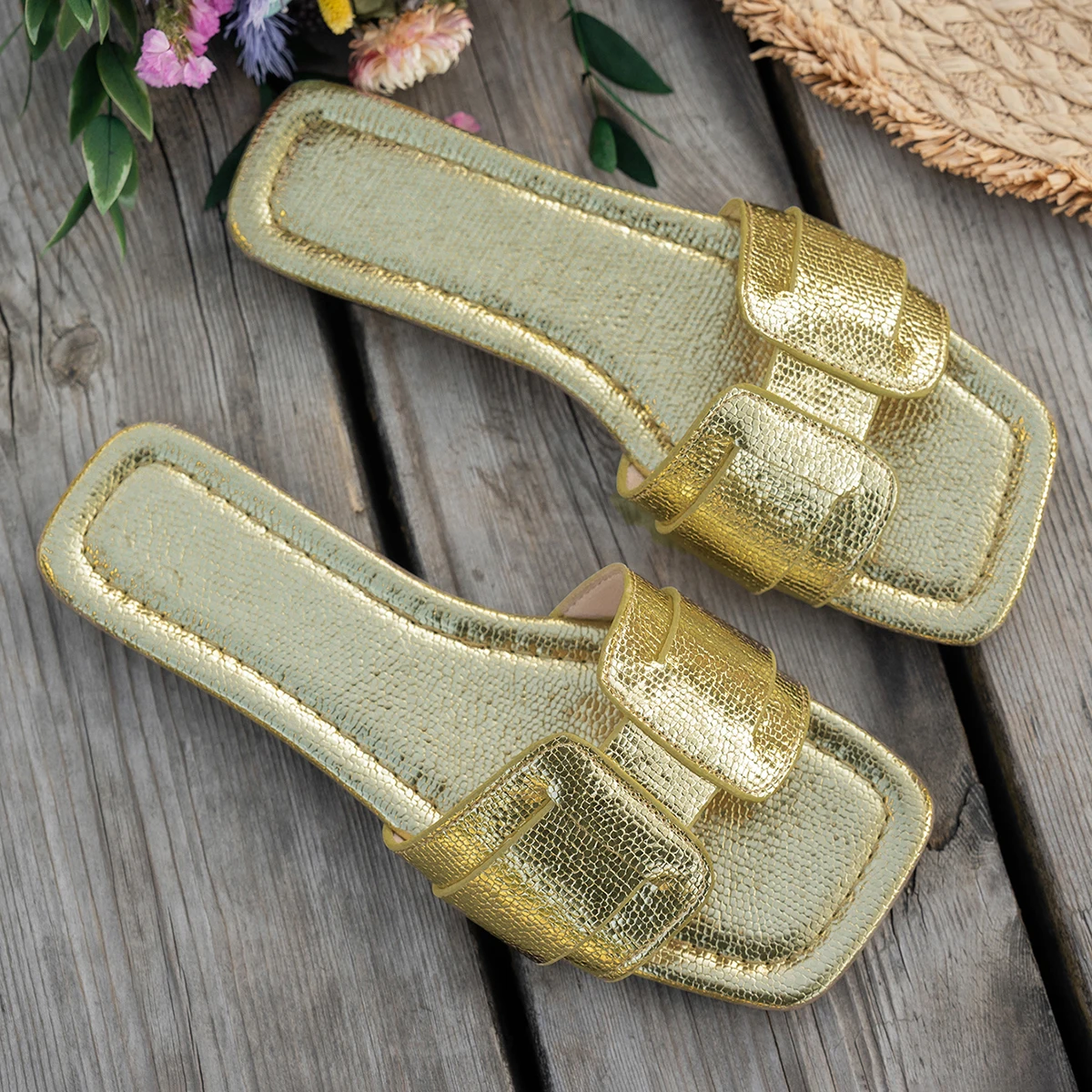 Sandals — Image 4