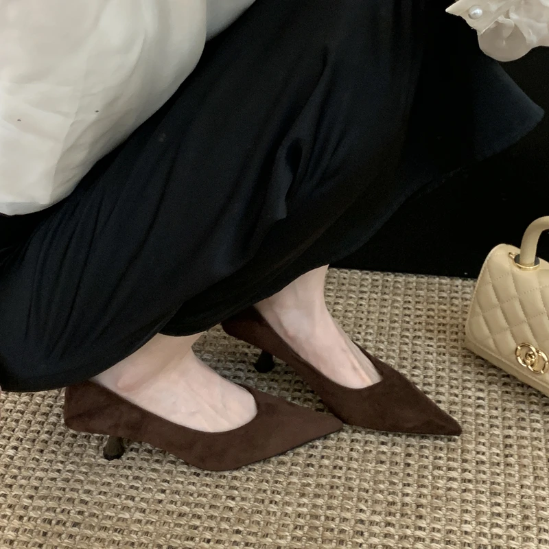 Elegant Pointed-Toe High-Heel Shoes — Image 12