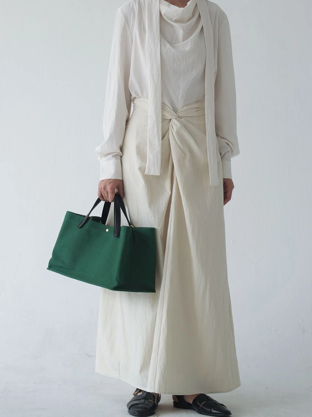 Canvas Green